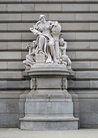 Of Commerce and Industry Statue
