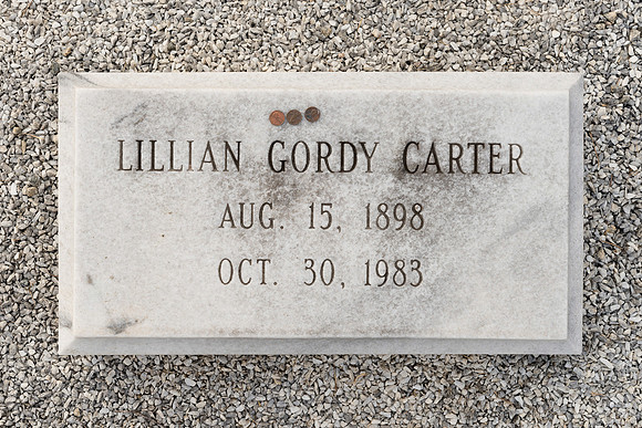 Lillian Carter grave