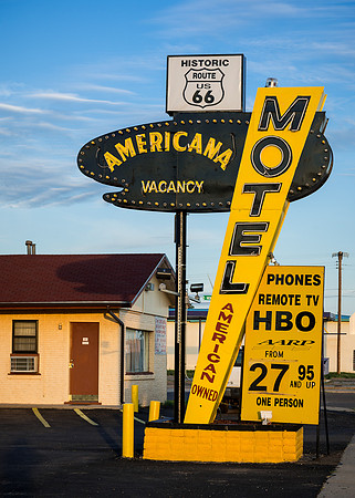 Americana Motel