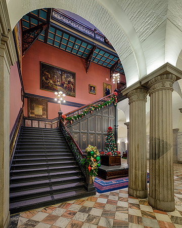 Capitol staircase