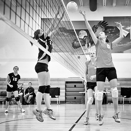 8th grade girls' volleyball