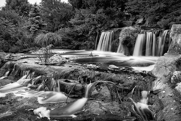 Lake Katherine waterfalls (B&W version)