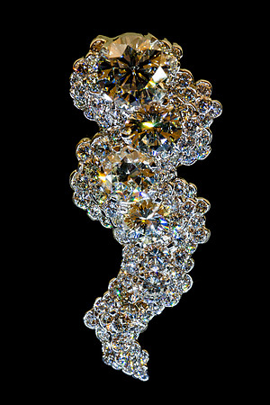 "Cumulus" diamonds