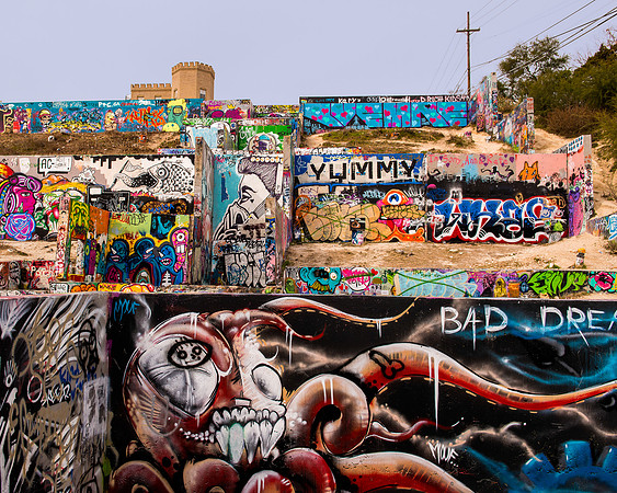 Walls of graffiti