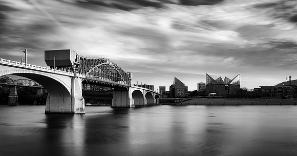 Market Street Bridge and Aquarium