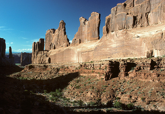 Sandstone walls