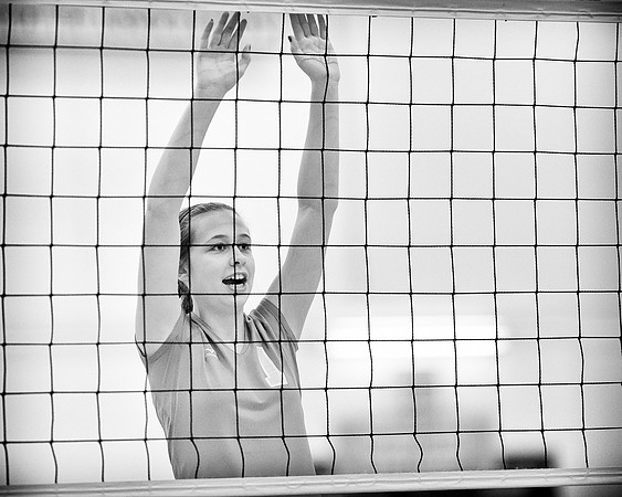 8th grade girls' volleyball