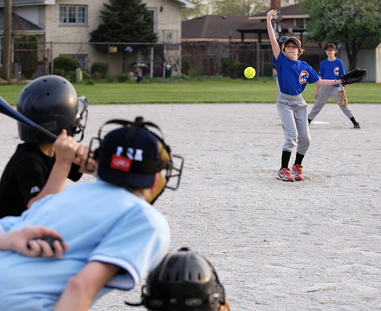 Allie pitches for the Cubs