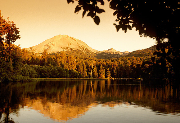 Manzanita Lake