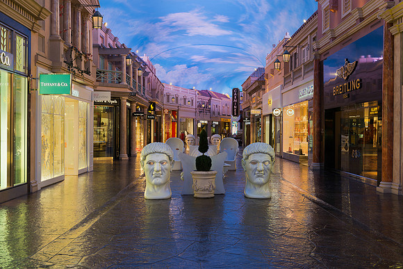 Forum Shops