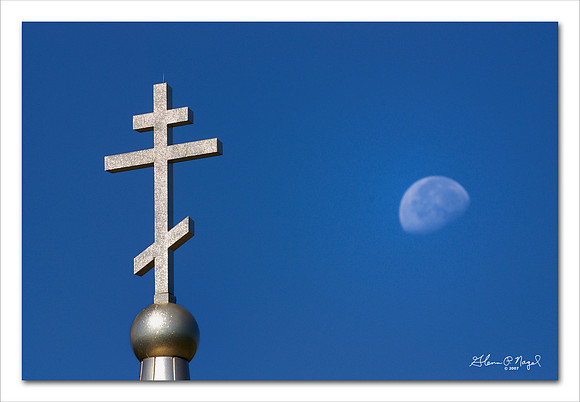Moon cross